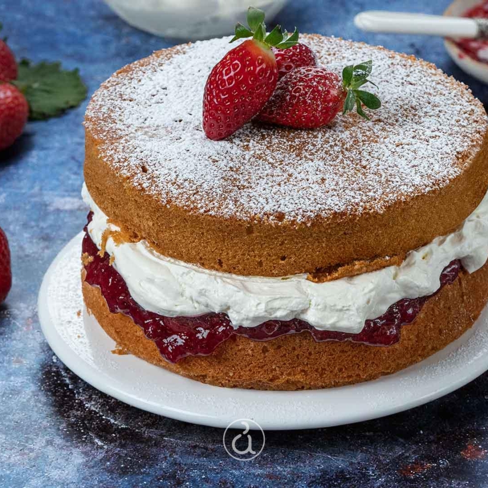 Victoria cake