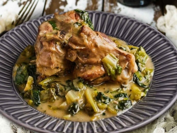 Χοιρινό φρικασέ