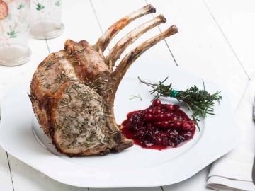 Χοιρινό καρέ με φρούτα του δάσους