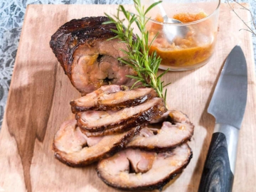 Χοιρινός λαιμός με πορτοκάλι στο φούρνο