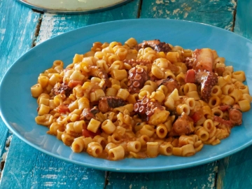 Octopus with ditalini pasta