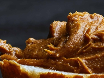 Σάλτσα καραμέλα φυστικοβούτυρο