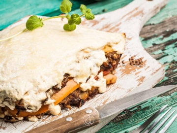 Μουσακάς σε στρώσεις