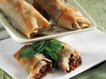 Μπουρεκάκια µε κιµά