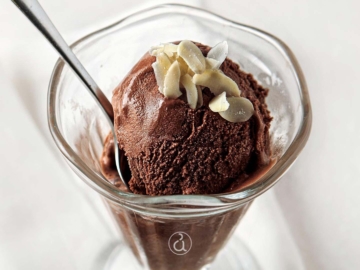 Παγωτό με φρέσκο γάλα