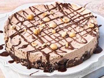 Τούρτα παγωτό πραλίνα