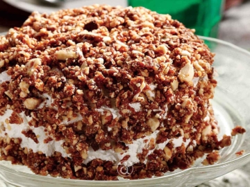 Τούρτα τιραμισού με αμύγδαλα κροκάν