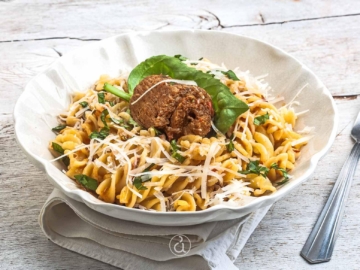 Fusilli με γεμιστά φιλετίνια