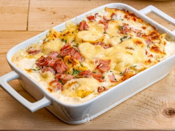 Ταλιατέλες 4 τυριά με αρωματισμένη κρέμα