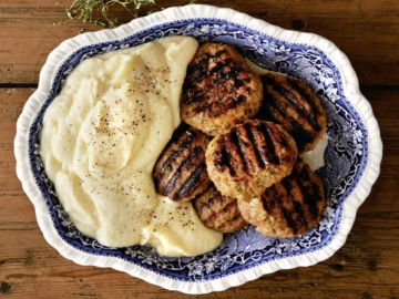 Μπιφτέκια σαν της ταβέρνας