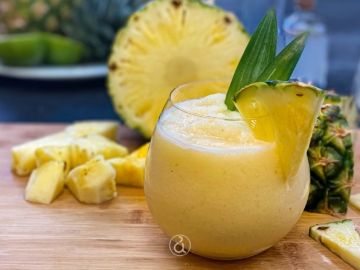 Pina colada (Πίνα κολάντα)
