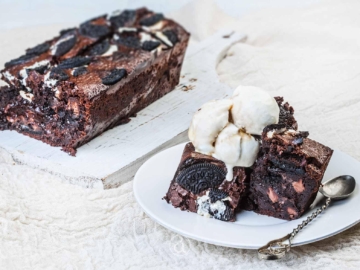 Brownies με μπισκότο