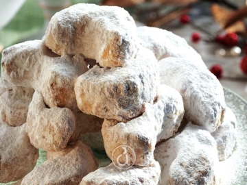 Οι ανατολίτικες ρίζες του κουραμπιέ και η ιστορία του ονόματός του