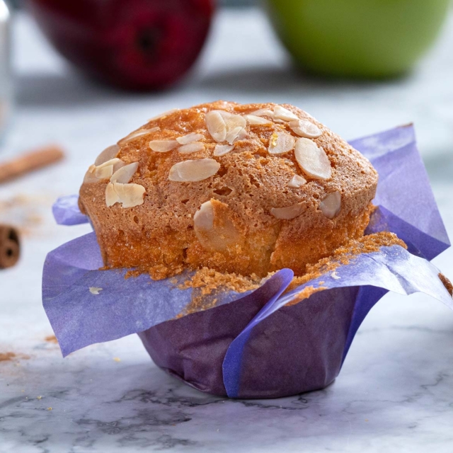 Muffins μήλου με κανέλα