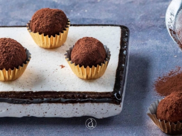 Εύκολα τρουφάκια με κακάο