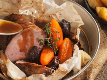 Μοσχάρι νουά με δαμάσκηνα στο φούρνο