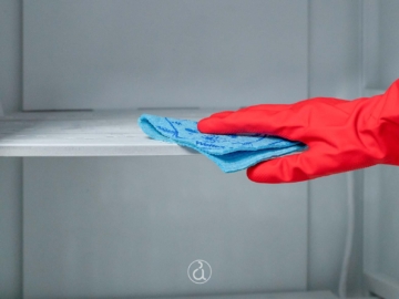 Πώς να καθαρίσεις σωστά το ψυγείο σε 5 βήματα