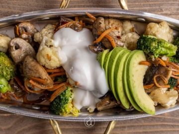 Ζεστή σαλάτα λαχανικών