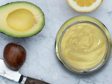 Vegan μαγιονέζα αβοκάντο
