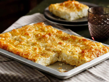 Τυρόπιτα με φύλλο κρούστας και σόδα