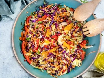 Πολίτικη σαλάτα με τζίντζερ και πορτοκάλι