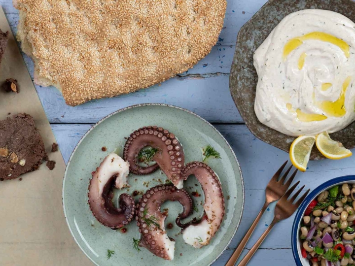 Η Σαρακοστή & τα έθιμά της