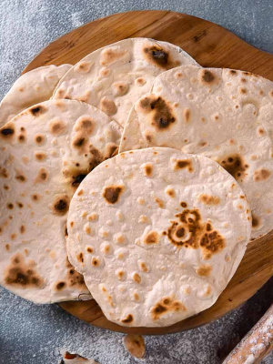 Αραβικές πίτες με 3 υλικά