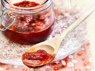 Μαρμελάδα φράουλα με μήλο