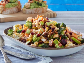 Σαλάτα ενέργειας με γλυκόξινο dressing (Boost salad)