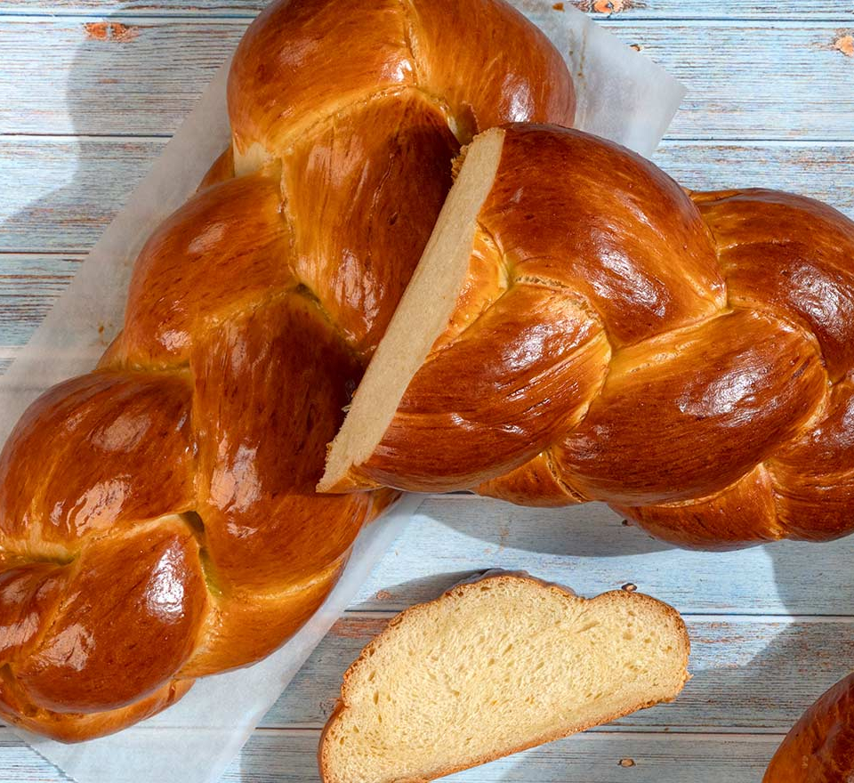 συνταγη για αφρατα τσουρεκια - τσουρεκια αφρατα με κλωστεσ