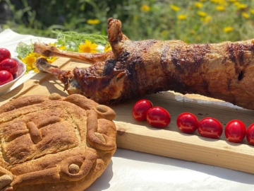 Αρνί στη σούβλα