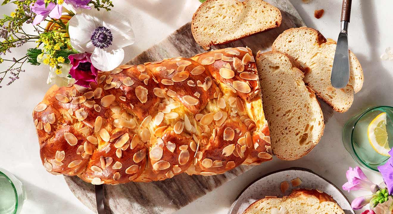 τσουρεκια αργυρω - ευκολα τσουρεκια