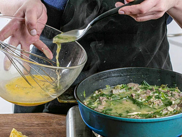 Μαγειρίτσα, η Παραδοσιακή Πασχαλινή Σούπα