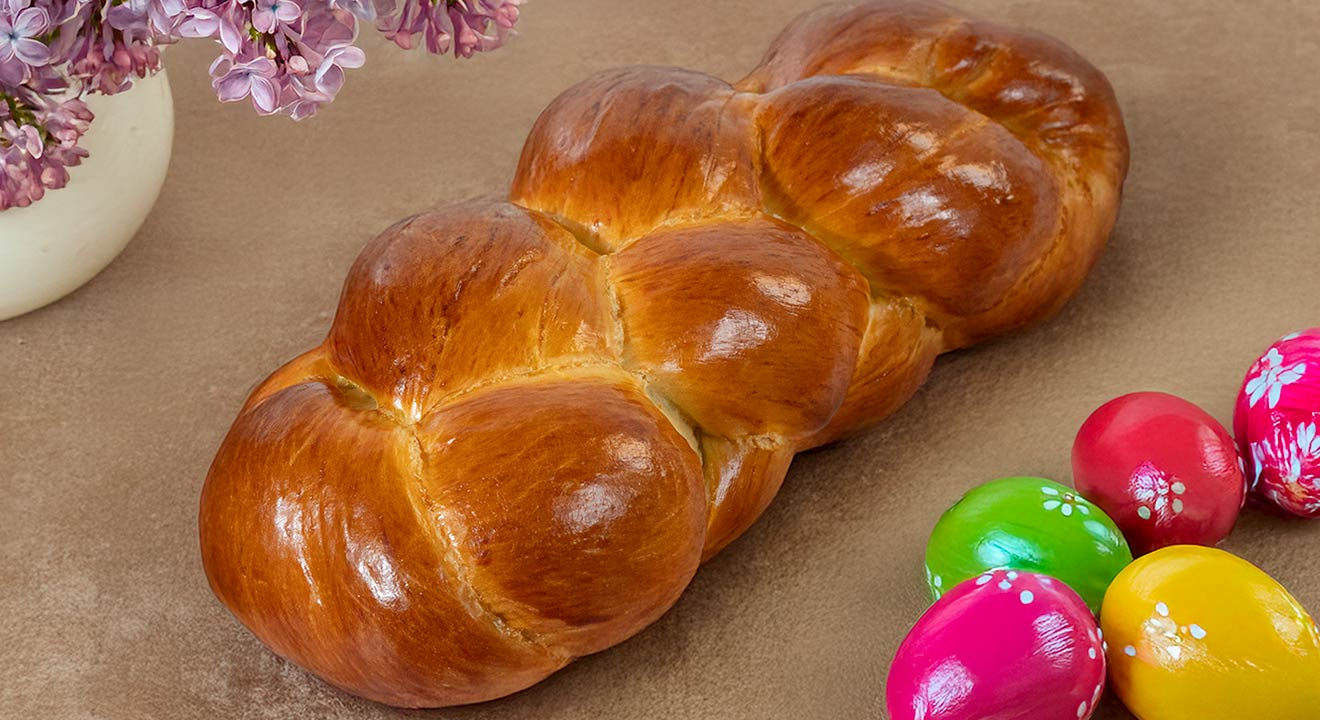 Πασχαλινά τσουρέκια της Αργυρώς