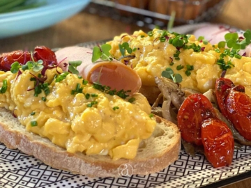 Scrambled eggs