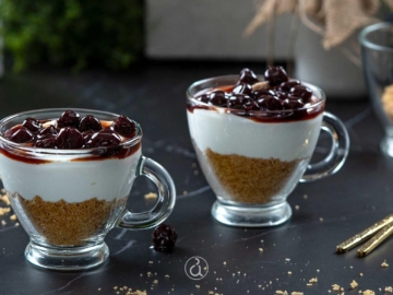 Τσίζκεικ με γιαούρτι