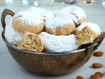 Κουραμπιέδες με λάδι