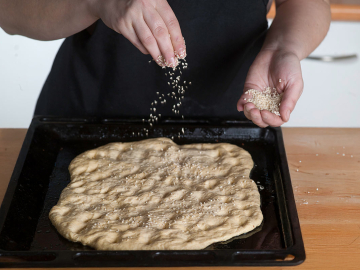 Μυστικά για να φτιάξετε την αυθεντική λαγάνα