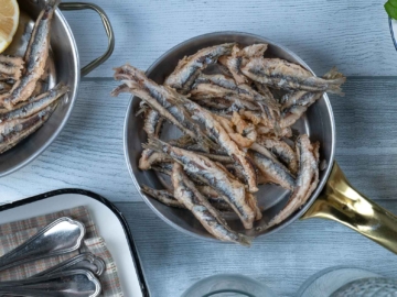 Γαύρος τηγανητός