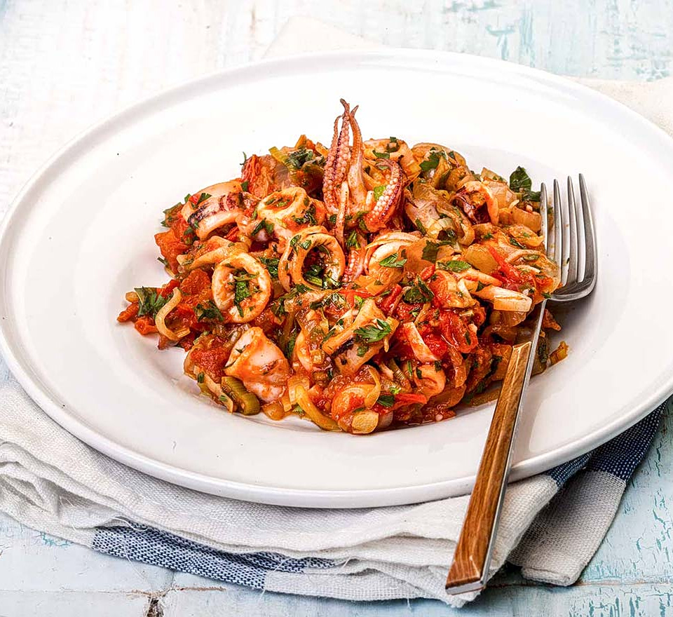 καλαμαρακια στην κατσαρολα αργυρω