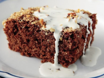 Κέικ χωρίς μίξερ με φαρίνα