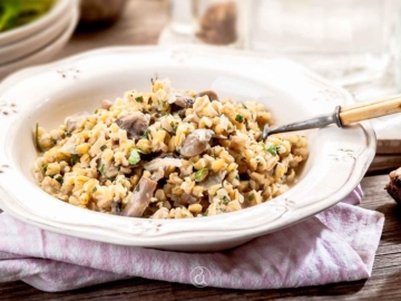 Ριζότο με μανιτάρια νηστίσιμο (Σιταρότο)
