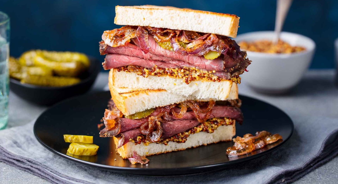 pastrami sandwich - σαντουιτσ με παστραμι