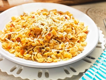 Χυλοπιτάκι με τυρί στο τηγάνι