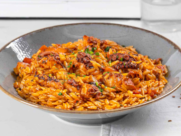 Χταπόδι με ζουμερή μανέστρα