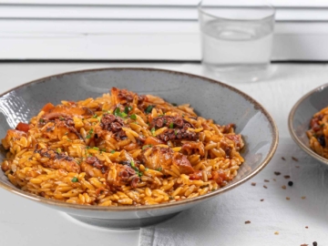 Χταπόδι με ζουμερή μανέστρα