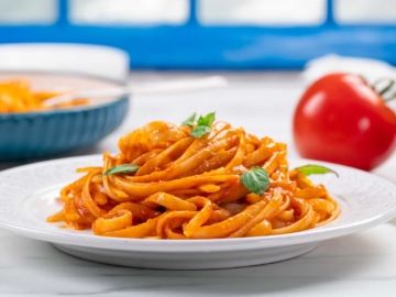Σάλτσα pomodoro με μακαρόνια