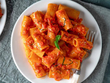 Μακαρόνια πρωτεΐνης με τυρί cottage