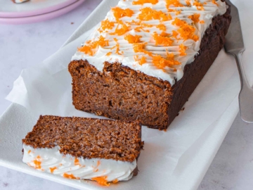Carrot Cake χωρίς ζάχαρη και αυγά
