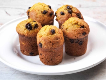 Muffins με κομμάτια σοκολάτας χωρίς γλουτένη